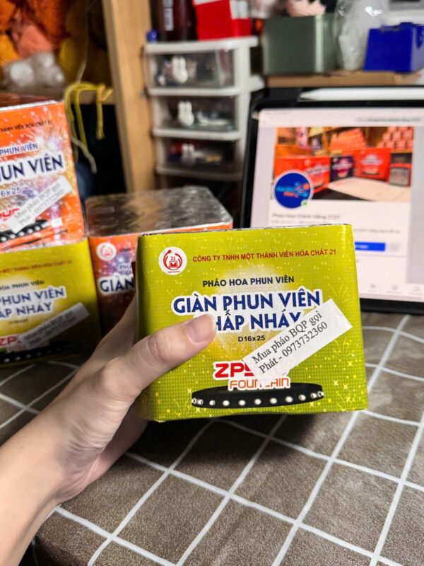 Giàn phun viên nhấp nháy